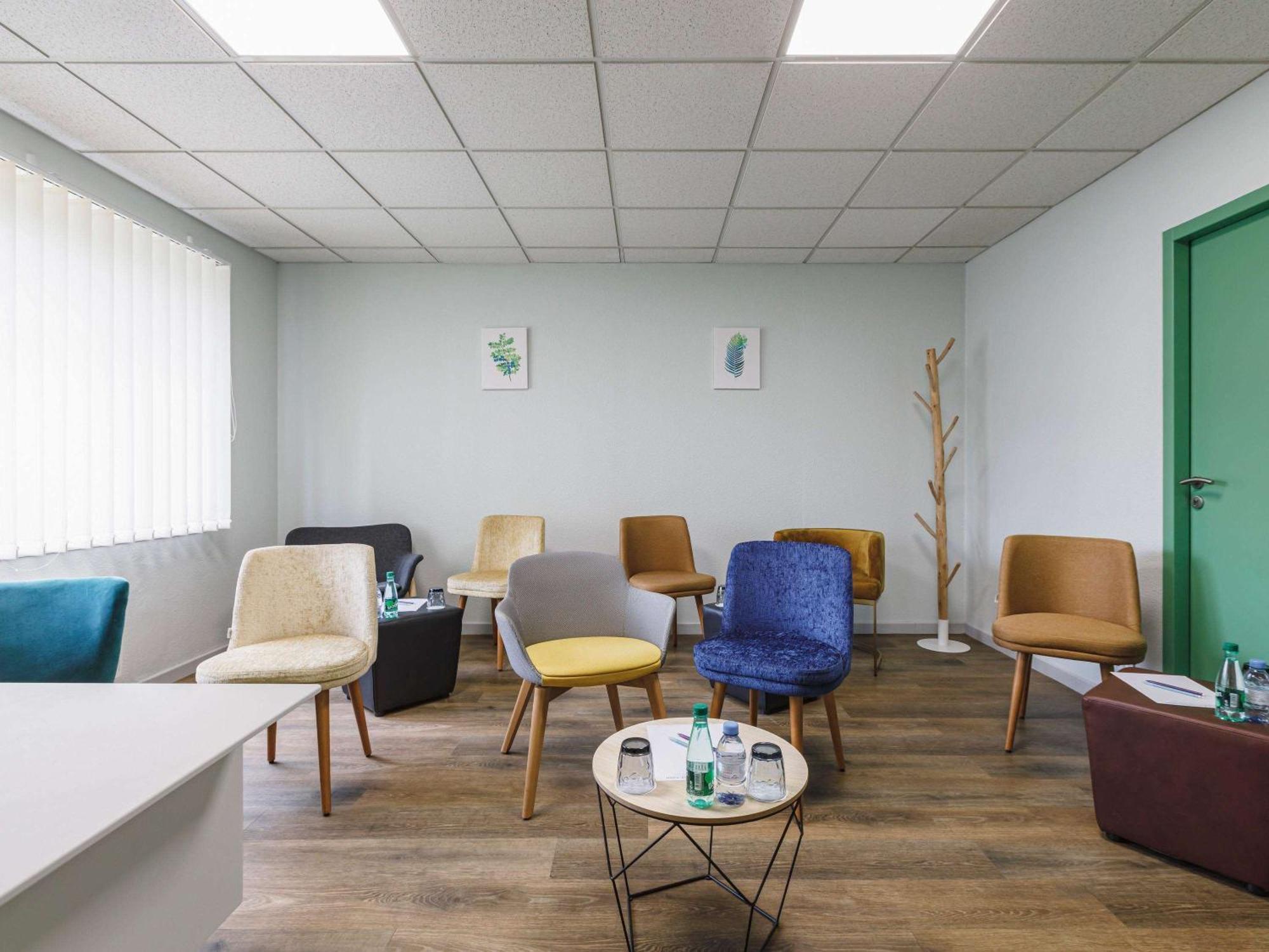Отель Ibis Styles Aix Les Bains Domaine De Marlioz Экс-ле-Бен Экстерьер фото