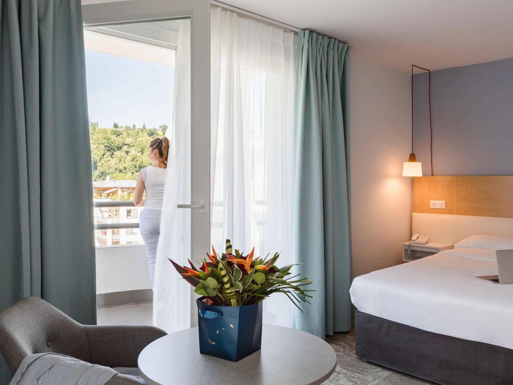 Отель Ibis Styles Aix Les Bains Domaine De Marlioz Экс-ле-Бен Экстерьер фото